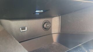 3008 1.6 THP 225 Hybrid e-EAT8 Allure Pack 2022 occasion 42153 Riorges