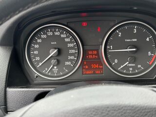 X1 (E84) XDRIVE18D 143 PREMIERE 2010 occasion 78240 Chambourcy