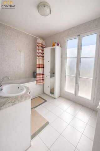  Maison à vendre 8 pièces 193 m²