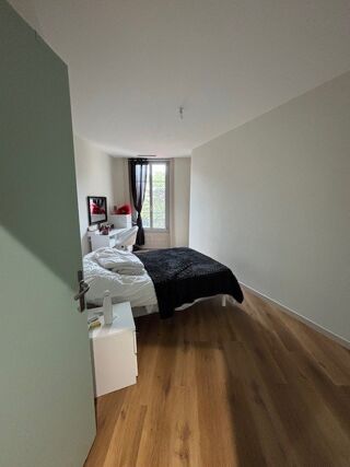  Appartement � louer 5 pi�ces 128 m�