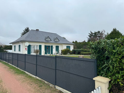 Dpt Saône et Loire (71), à vendre  maison P7  - Terrain de 2315 230000 Saint-Vallier (71230)