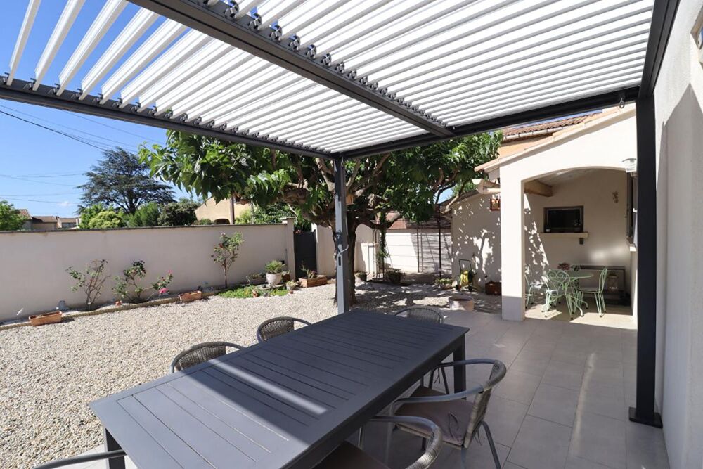 Maison Morieres Les Avignon 4 pièce(s) 91 m2