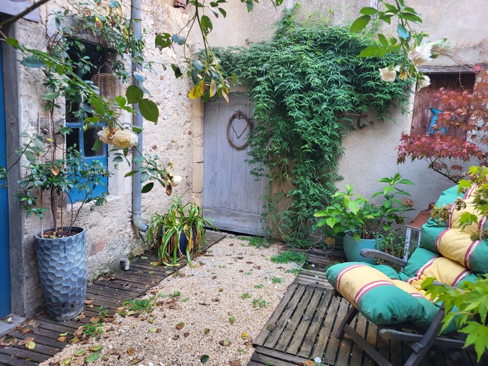 Vente Maison Maison à vendre 5 pièces SAINT LOUP LAMAIRE (79) Saint loup lamaire