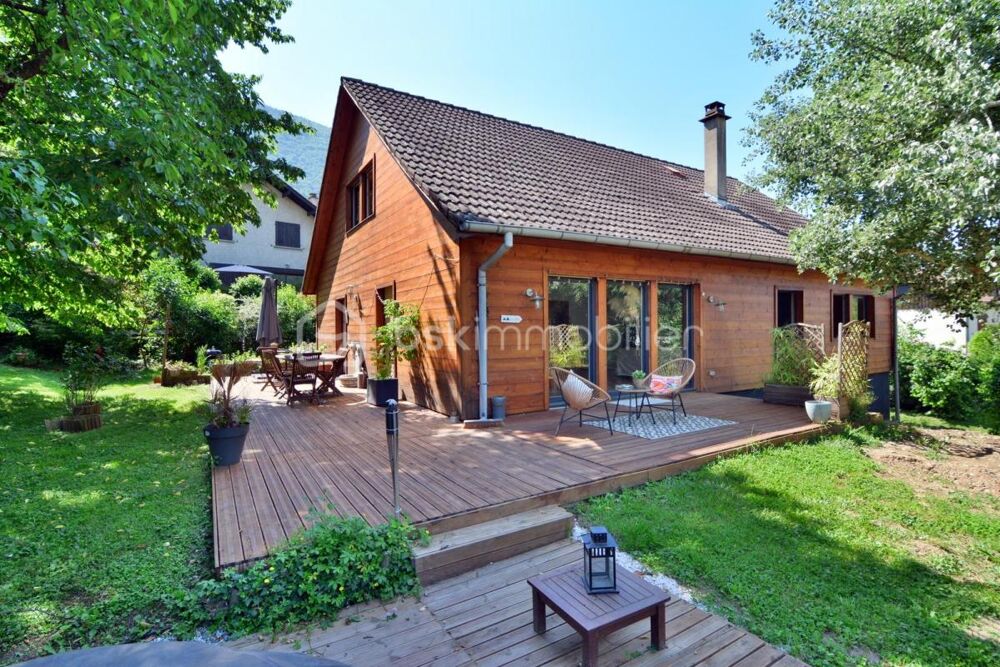 Maison bardage bois 180 m²  Vue Montagne  Saint-Pierre-de-Mésage