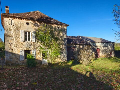   A la campagne, au calme, bel ensemble en pierre � r�nover, cachet, gros potentiel Maison - 4 pi�ce(s) - 134 m�