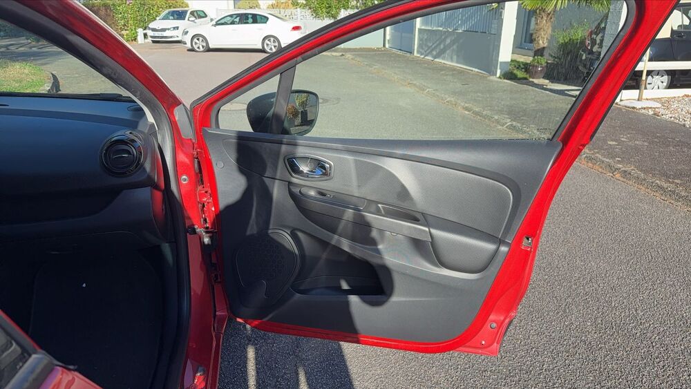 Clio IV 0.9 TCe 90 Limited 2015 occasion 44980 Sainte Luce Sur Loire