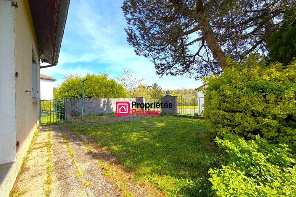 Maison T4 de 127m² au coeur de Saint Ours 63230 avec jardin et garage à vendre