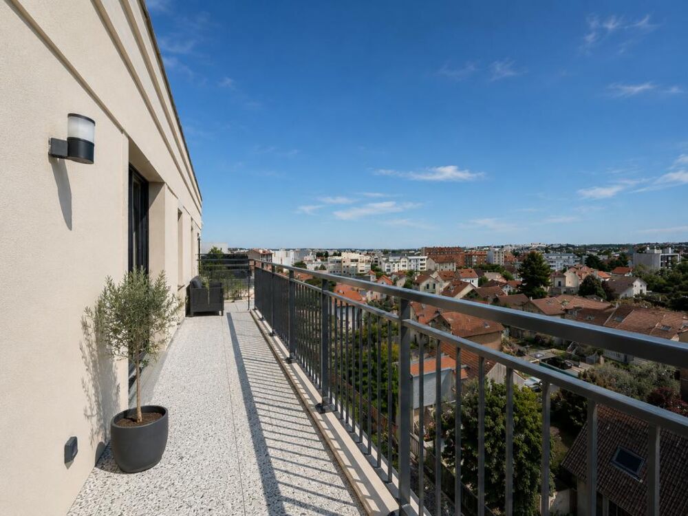 Vente Appartement 5 PIECES EN DERNIER ETAGE AVEC TERRASSE Le perreux sur marne
