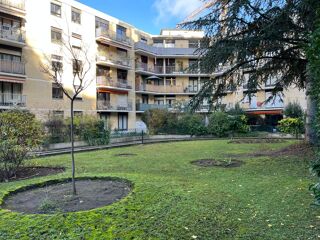  Appartement à louer 2 pièces 45 m²