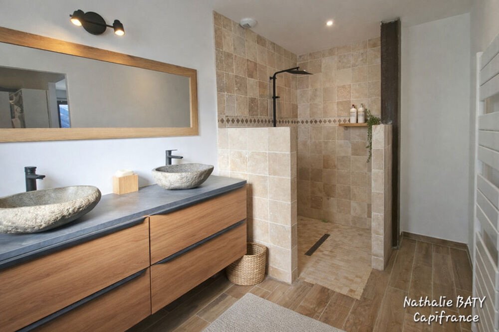 Vente Maison Rare à Val de Chaise: Grande maison familiale de 182 m² habitables + Annexe + Terrain piscinable Val de chaise