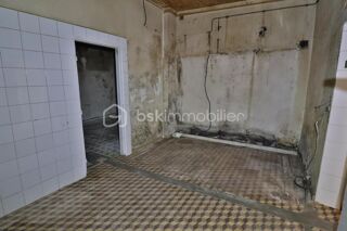  Immeuble à vendre 10 pièces 316 m²
