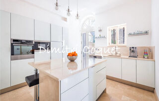  Propri�t�/ch�teau � vendre 14 pi�ces 415 m�