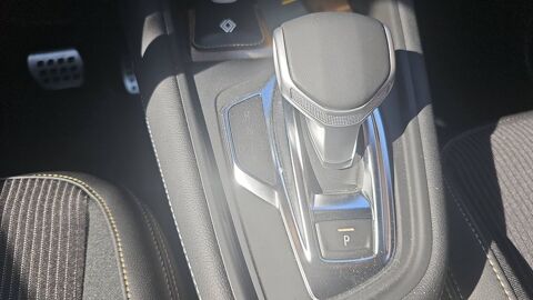 Captur 1.6 E-Tech Full Hybrid 160 BVA6 Engineered - Automatique 2024 occasion 85500 Les Herbiers