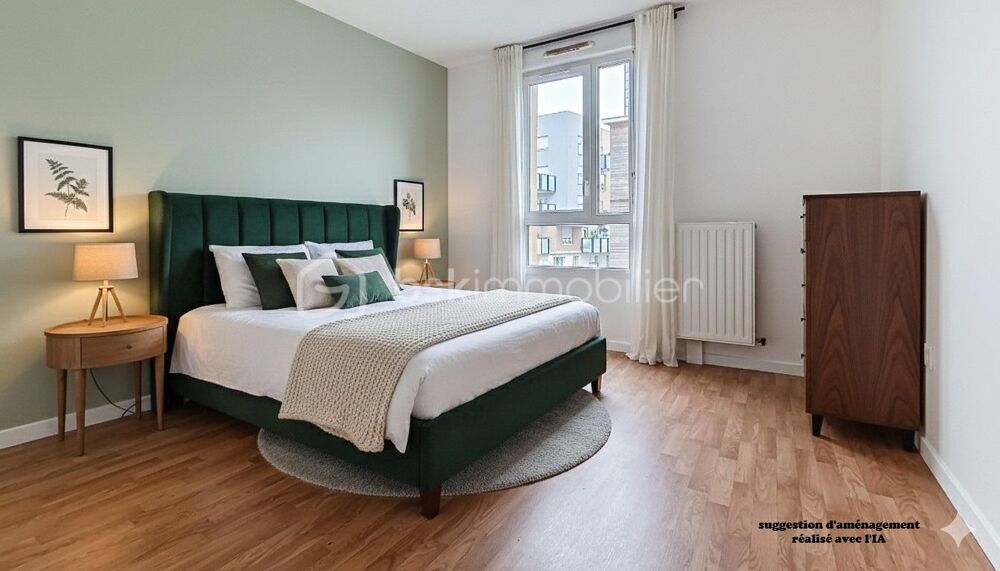 APPARTEMENT 5 PIÈCES - IMMEUBLE DE STANDING