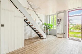  Maison à vendre 14 pièces 294 m²