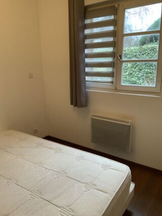  Appartement à louer 1 pièce 26 m²