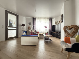  Maison  vendre 5 pices 109 m