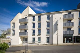  Immeuble à vendre 15 + pièces 1300 m²