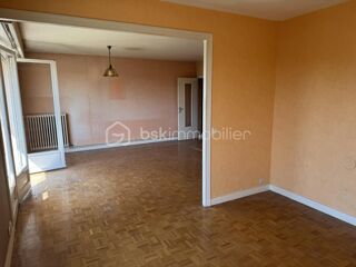  Appartement  vendre 4 pices 84 m