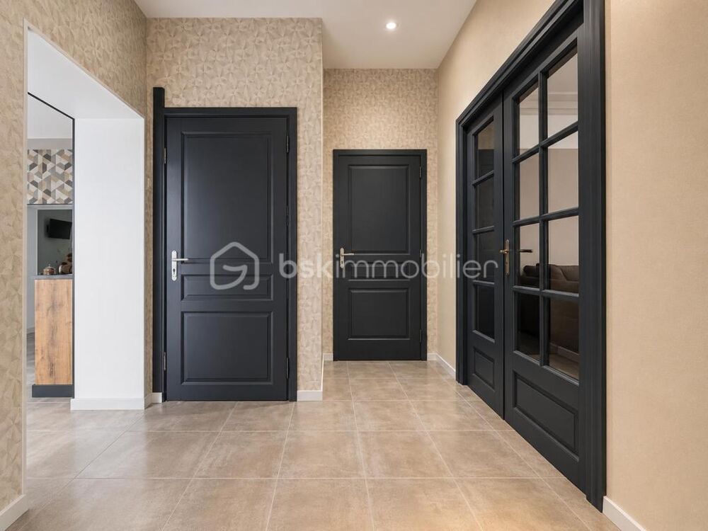 Charmante longère semi-individuelle en semi plain-pied 4 chambres jardin garage