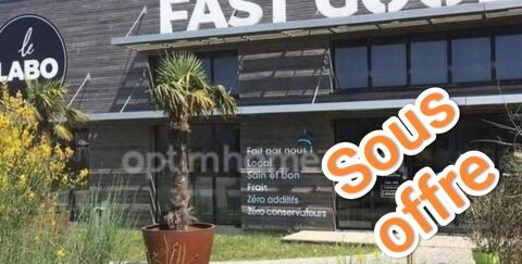 &Agrave; Vendre � Local Commercial Exceptionnel en Zone Artisanale - restauration 499800 44350 Guerande