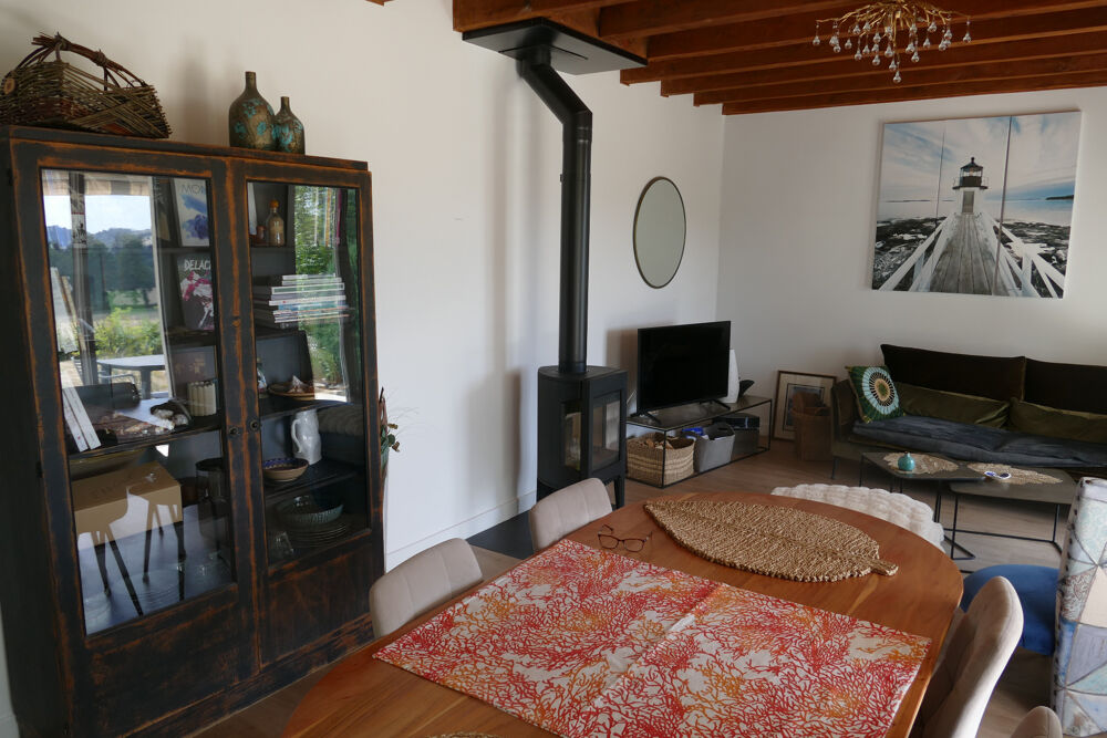Vente Maison Maison plain-pied, restaurée, avec sous-sol et jardin, proche commerces et services médicaux Puycapel