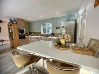  Villa � vendre 6 pi�ces 150 m�