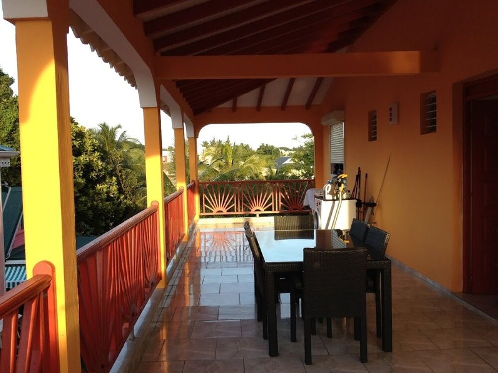 Vente Propriété/Château EN EXCLUSIVITE - RARE SAINTE ANNE - ENSEMBLE DE DEUX VILLAS INDEPENDANTES AVEC FORT POTENTIEL LOCATIF Sainte anne
