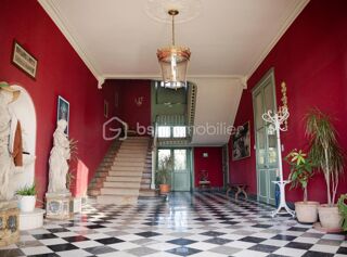  Propri�t�/ch�teau � vendre 15 + pi�ces 720 m�