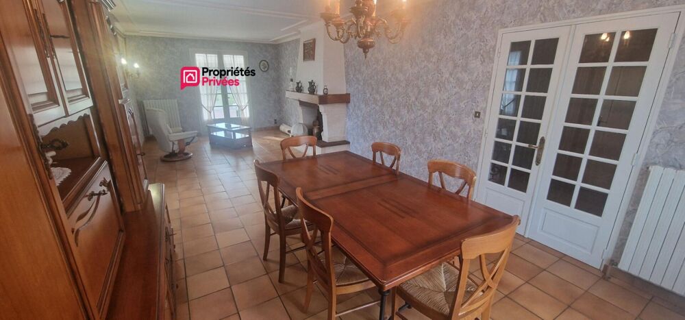 Noyers sur Cher maison - 158 m² au sol - 5 pièces - 4 chambres sur terrain de 1320 m²