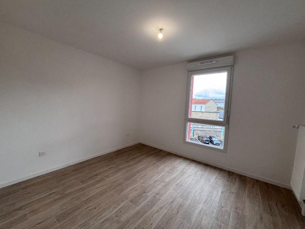 Location Appartement T2 avec parking et balcon à VALENCIENNES Valenciennes