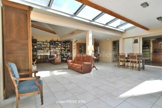  Maison à vendre 8 pièces 196 m²
