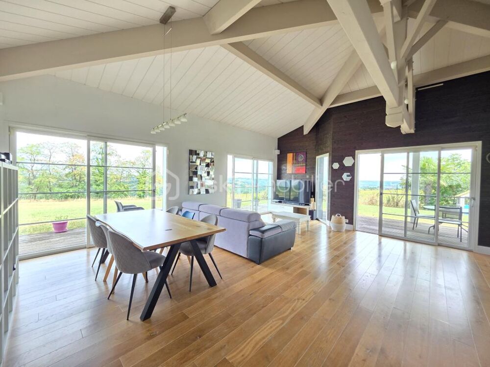 Vente Maison MAISON 170 m² -5 CHAMBRES- JARDIN 4378 m²- DOUBLE CARPORT-ABRI - SPA Port sainte marie