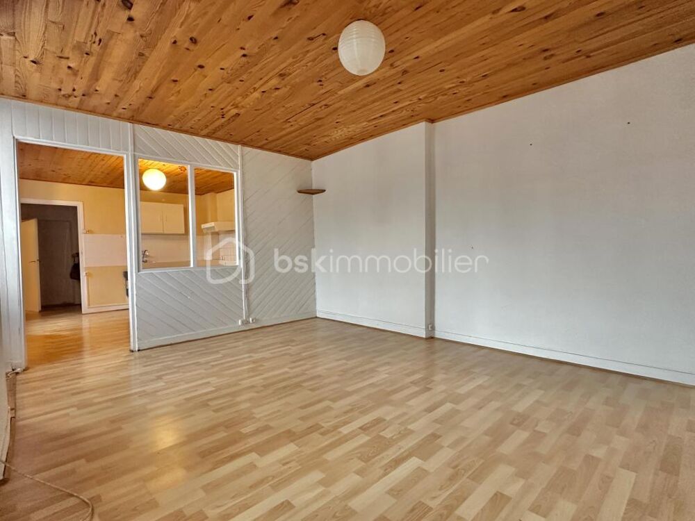 Vente Maison Ensemble immobilier polyvalent en centre-bourg Saint julien du sault