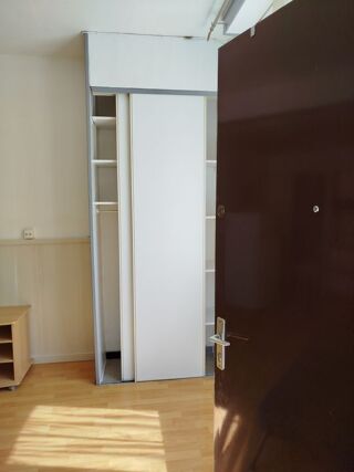  Appartement à louer 1 pièce 18 m²