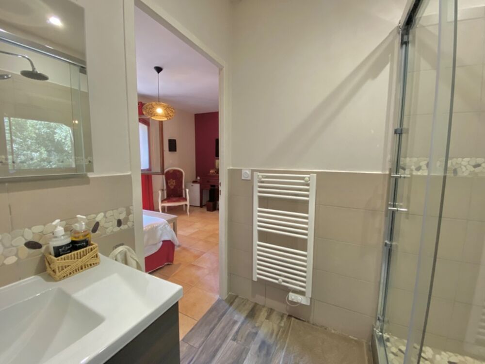 � vendre  Maison Uz�s (30700)