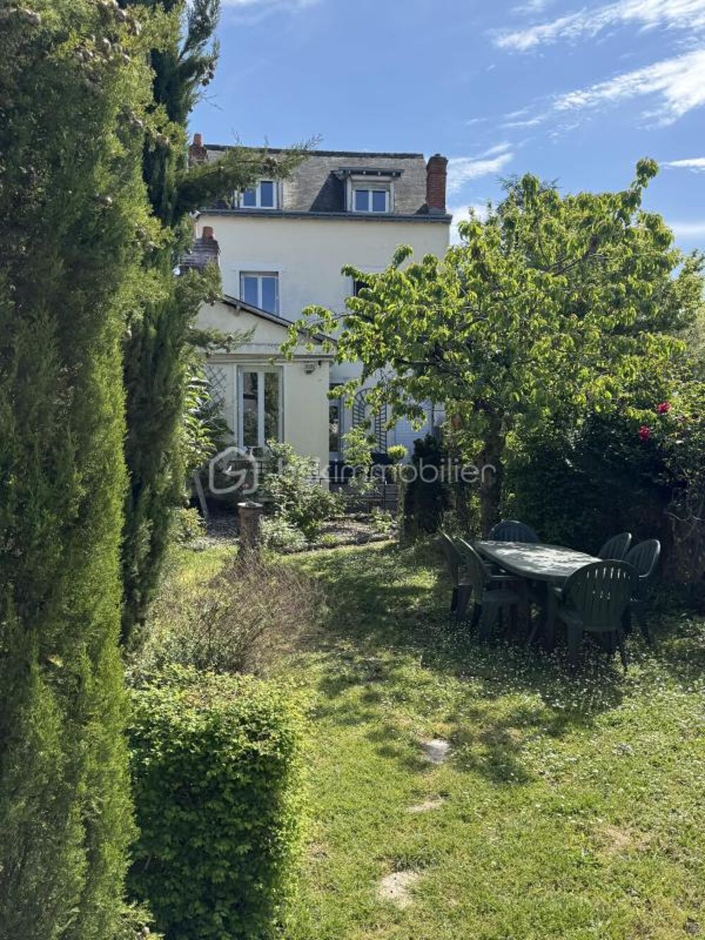 Maison 9 pièces 165 m² · à Saint Cyr sur Loire · 165 m² · 572 000 €