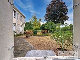  Maison � vendre 10 pi�ces 247 m�