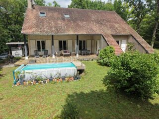  Maison à vendre 8 pièces 226 m²