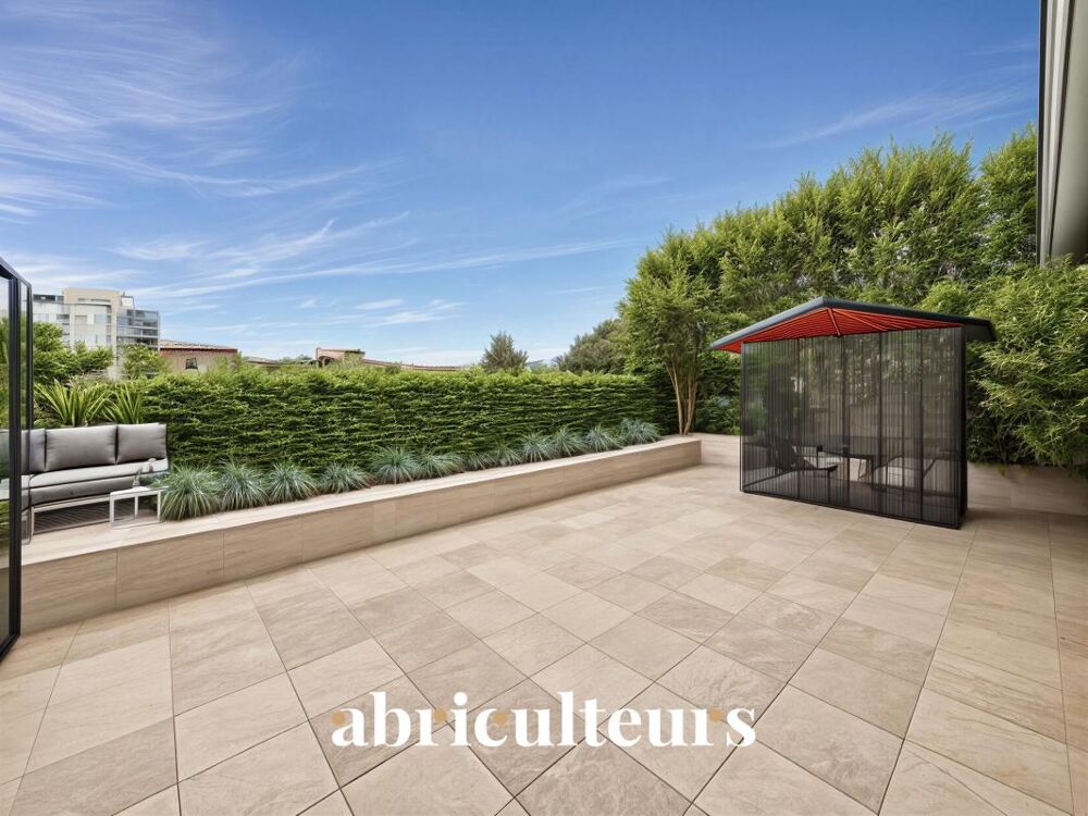 Vente Appartement Splendide Appartement de 128.0 m² - Grands extérieurs - Résidence récente et sécurisée - Face à la Seine - Au pied du Tramway Villeneuve la garenne