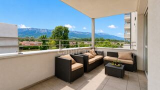  Appartement � vendre 4 pi�ces 81 m�