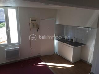  Immeuble à vendre 12 pièces 266 m²