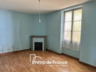Vente Maison Proche centre-ville plain-pied à rénover 3 pièces 70 m² sur terrain constructible, dépendances Villefranche de rouergue