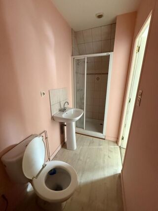  Maison à louer 2 pièces 25 m² Mortain