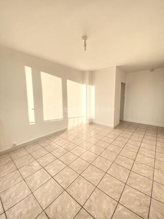  Appartement � vendre 5 pi�ces 66 m�