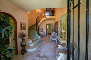  Propri�t�/ch�teau � vendre 11 pi�ces 328 m�