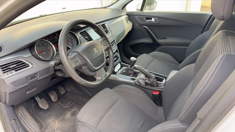 508 I 1.6 e-HDi 115 Style 2013 occasion 30000 Nimes