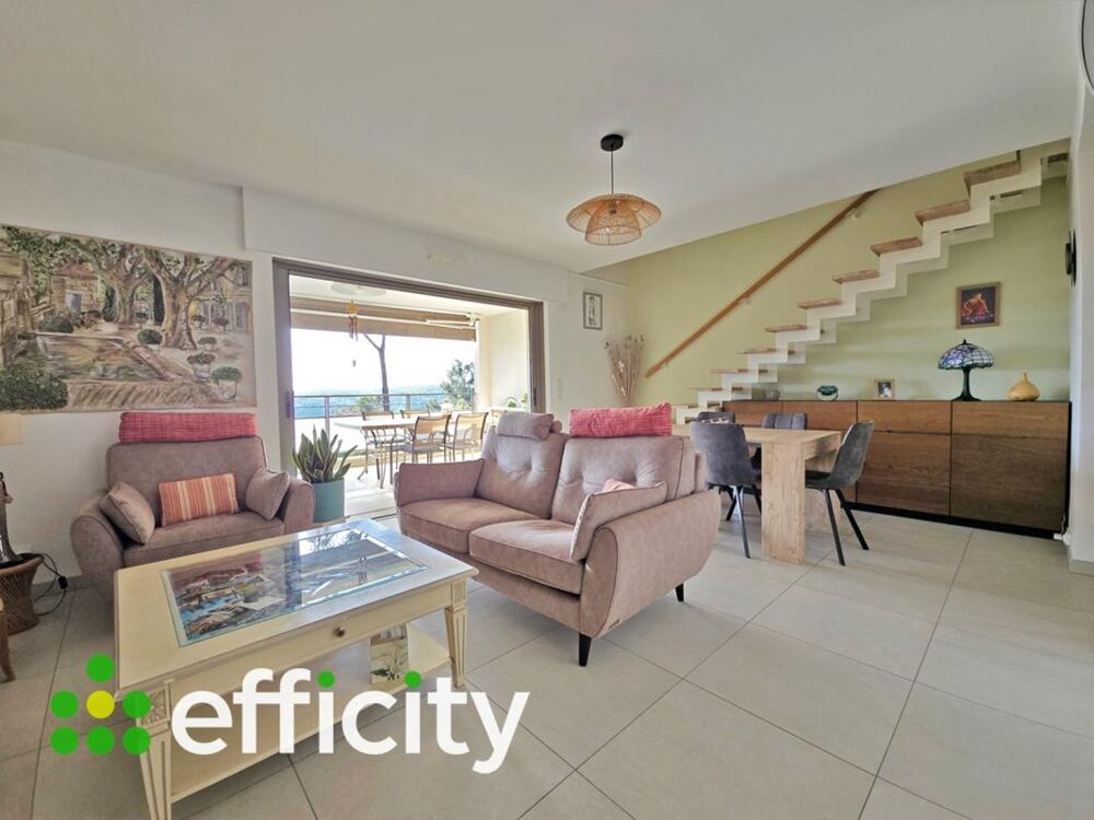 à vendre  Appartement Saint-Raphaël (83700)