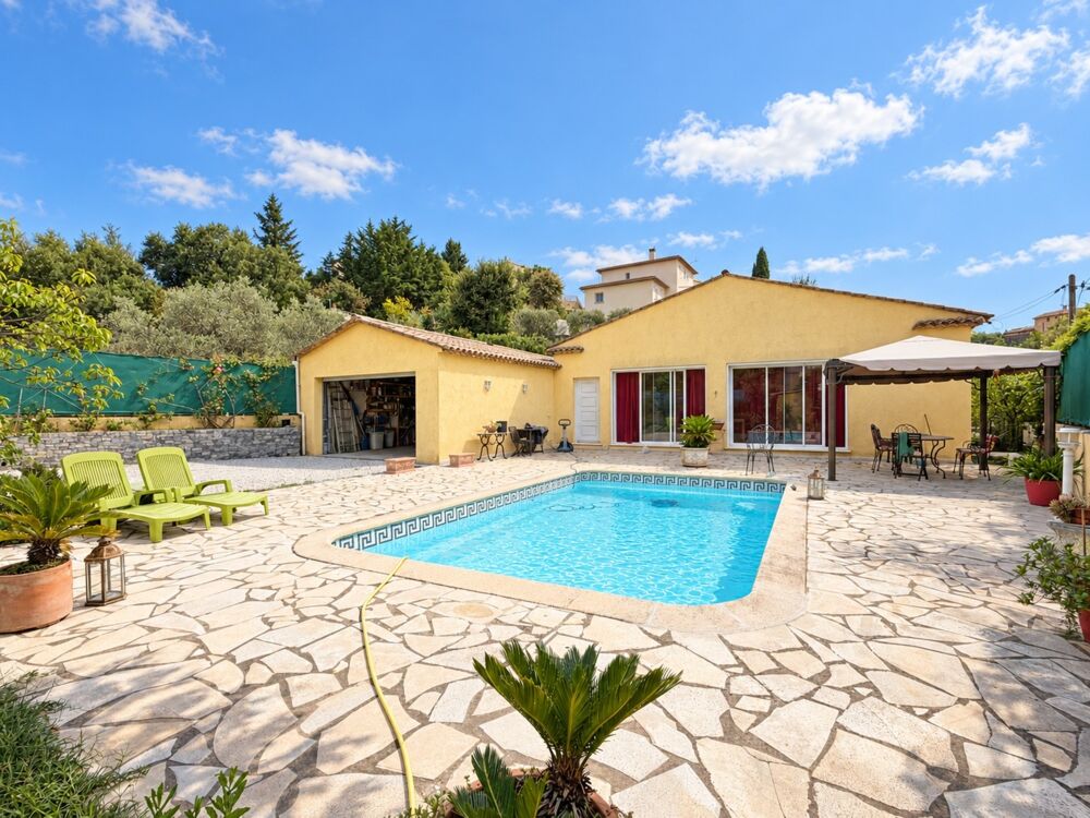 Villa plain-pied 195 m², piscine et garage PEGOMAS (06)