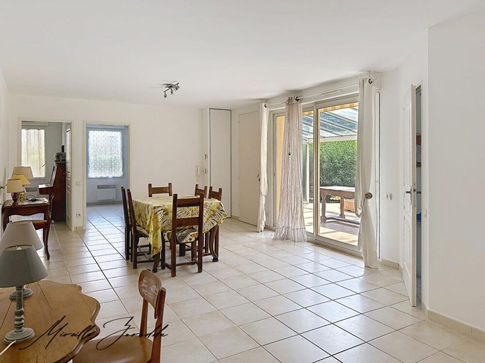 JONQUIERES SAINT VINCENT villa 3 pièces 78 m² et terrasse, cellier et parking